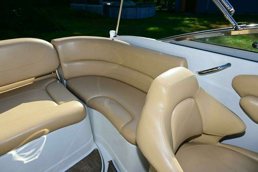 2015 Crownline 236 SC