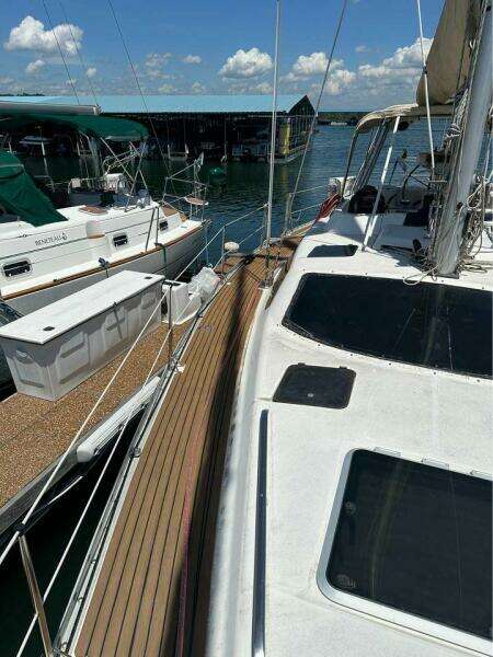 1991 Hunter Passage 42