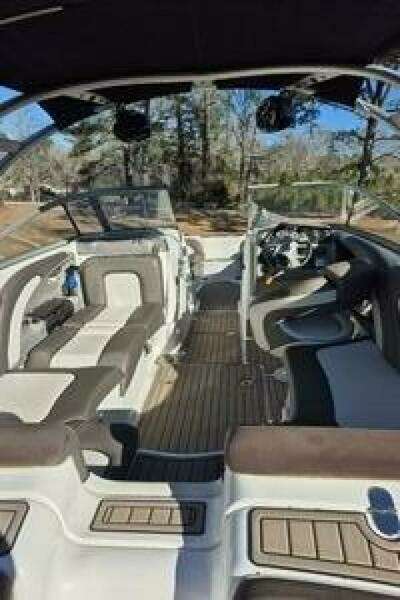 2011 Yamaha Boats 242 Limited S