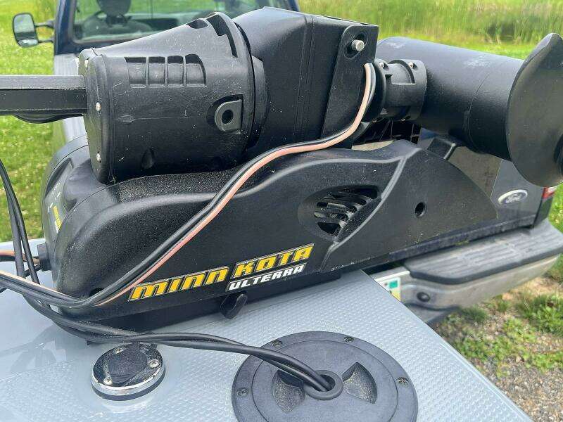 2018 Larson 1850 FX DC