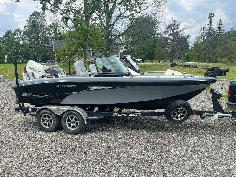 2018 Larson 1850 FX DC
