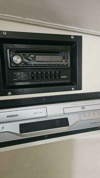 1990 Trojan 11M Express