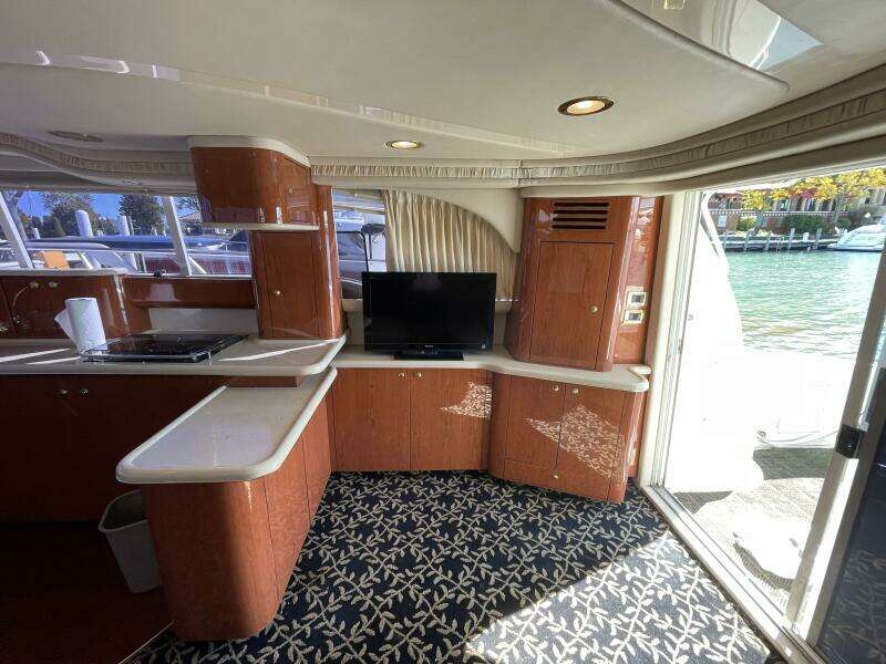 1998 Sea Ray 480 Sedan Bridge