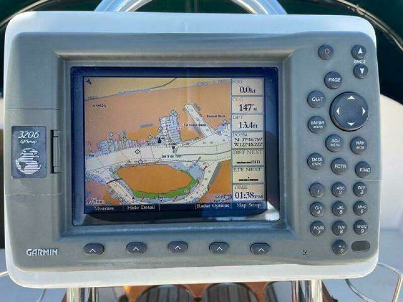 1986 Hinterhoeller Nonsuch 30 Ultra