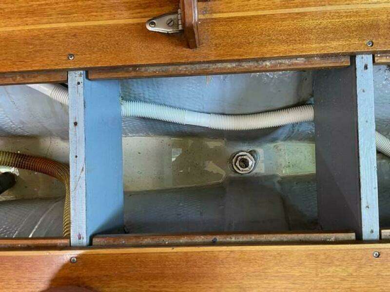 1986 Hinterhoeller Nonsuch 30 Ultra