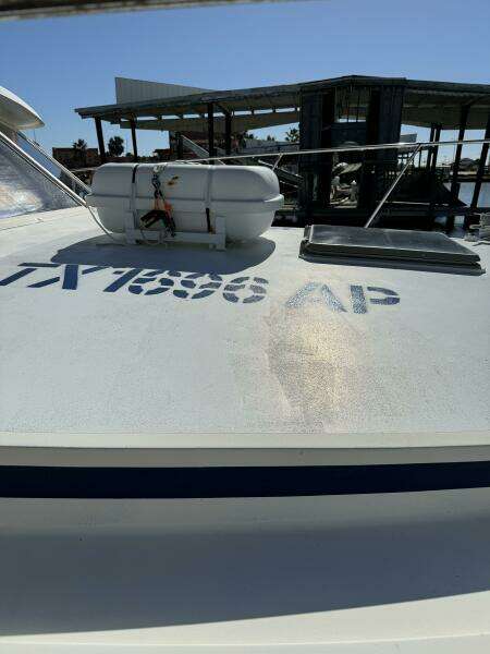 1983 Bertram 385 Convertible Cast Off II