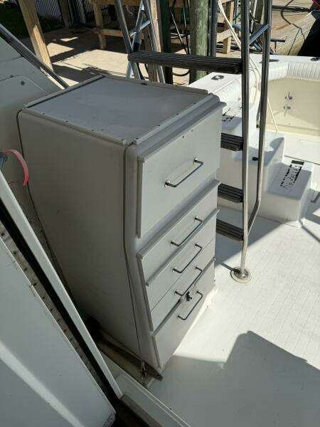 1983 Bertram 385 Convertible Cast Off II