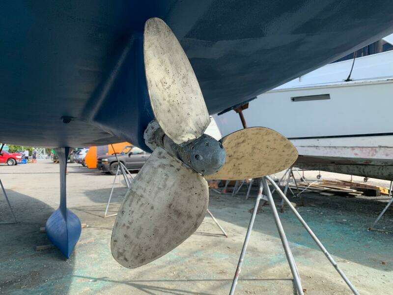 2003 Beneteau Oceanis 473