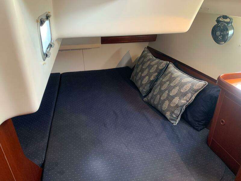 2003 Beneteau Oceanis 473