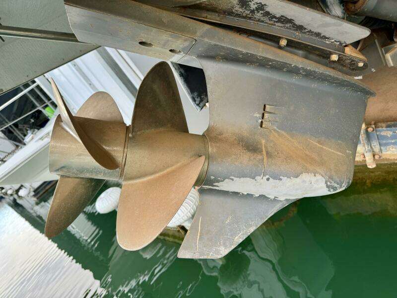 2004 Four Winns Vista 288