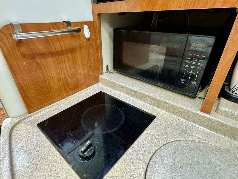 2004 Four Winns Vista 288