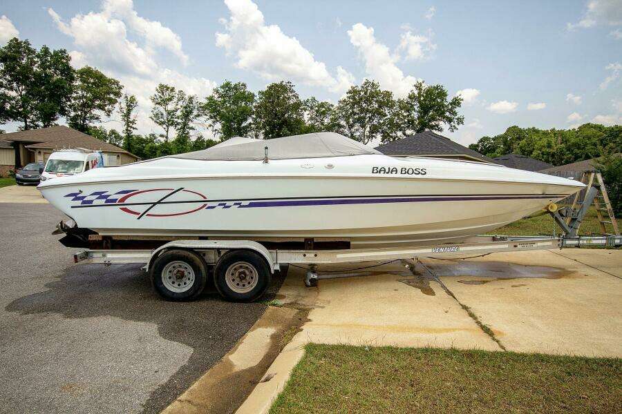 1999 Baja Boss 272