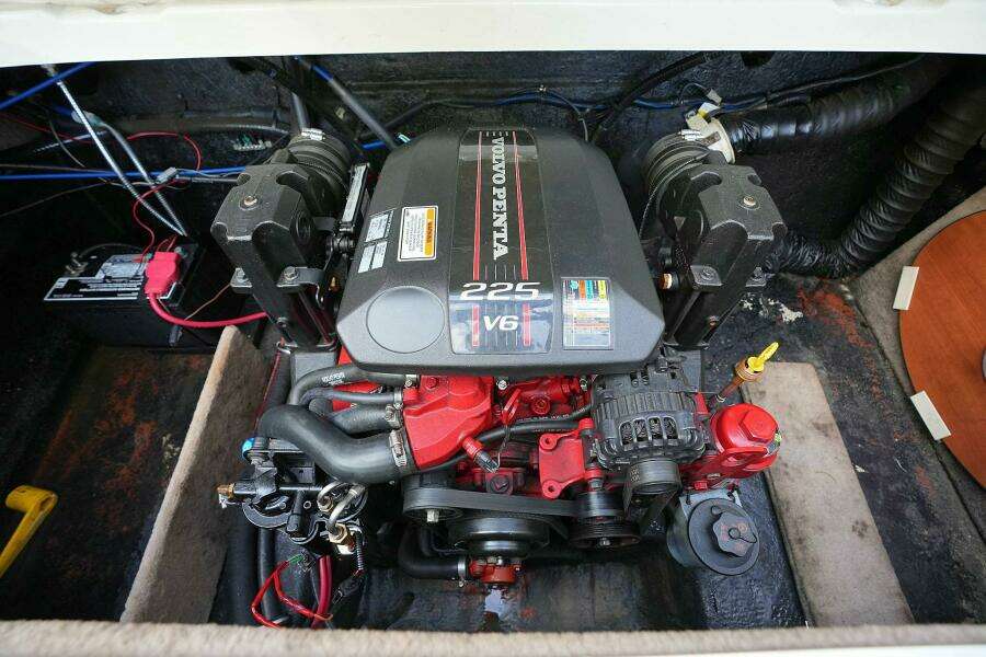 2016 Stingray 225 CR