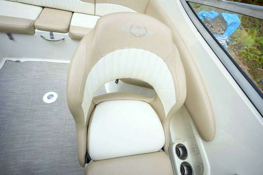 2016 Stingray 225 CR