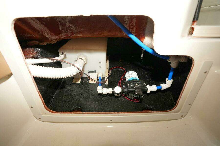 2016 Stingray 225 CR