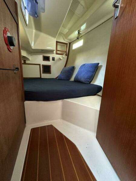 1990 Hunter 35.5 Legend