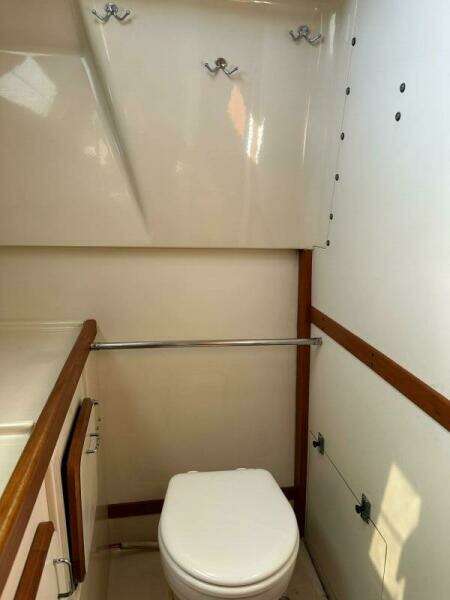 1990 Hunter 35.5 Legend