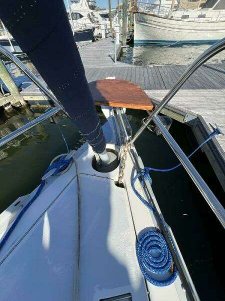 1990 Hunter 35.5 Legend