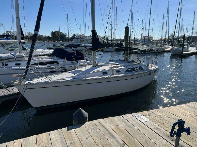 1990 Hunter 35.5 Legend