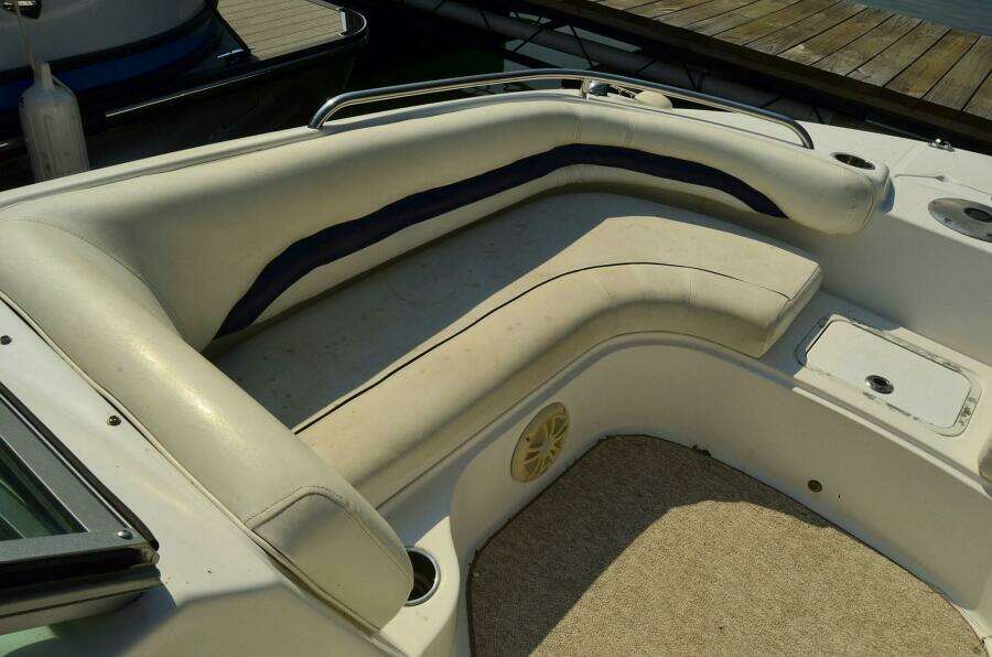 2011 Hurricane SUNDECK 217