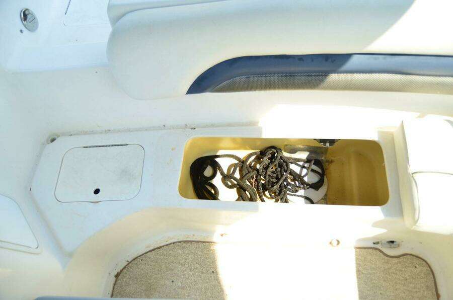 2011 Hurricane SUNDECK 217