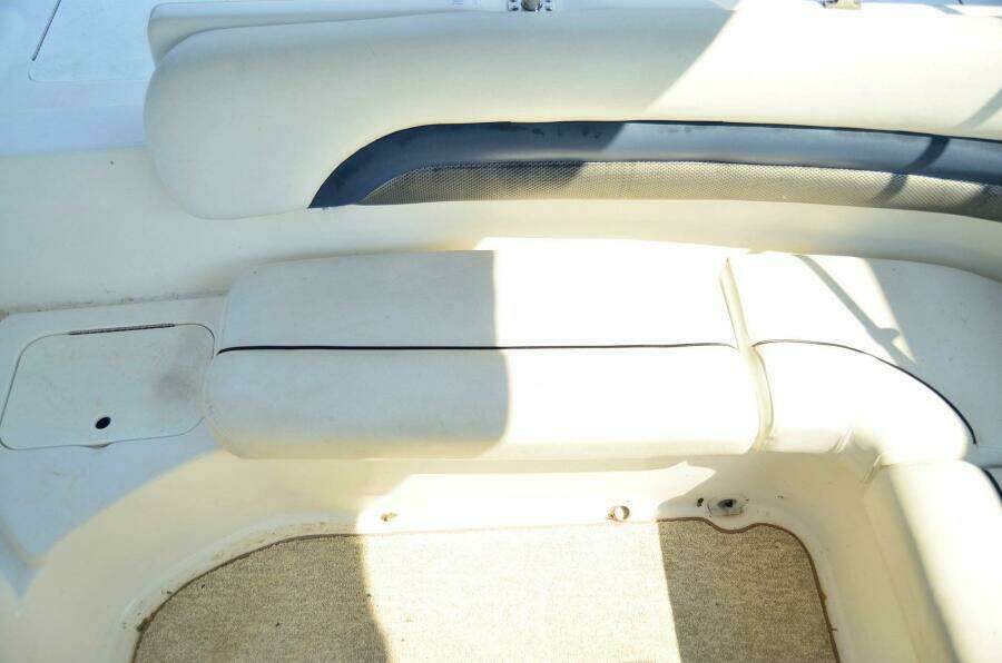 2011 Hurricane SUNDECK 217