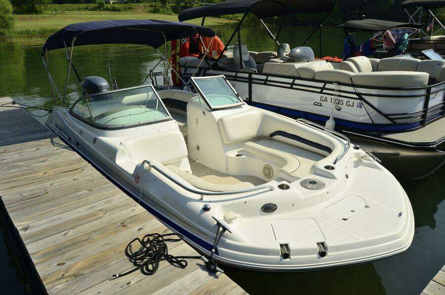 2011 Hurricane SUNDECK 217