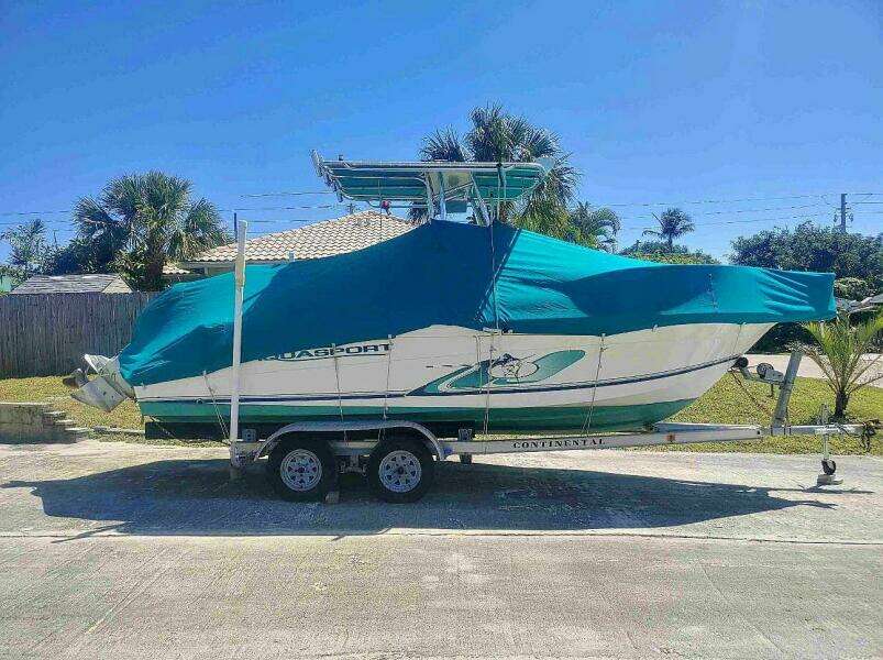 2001 Aquasport 219 CC