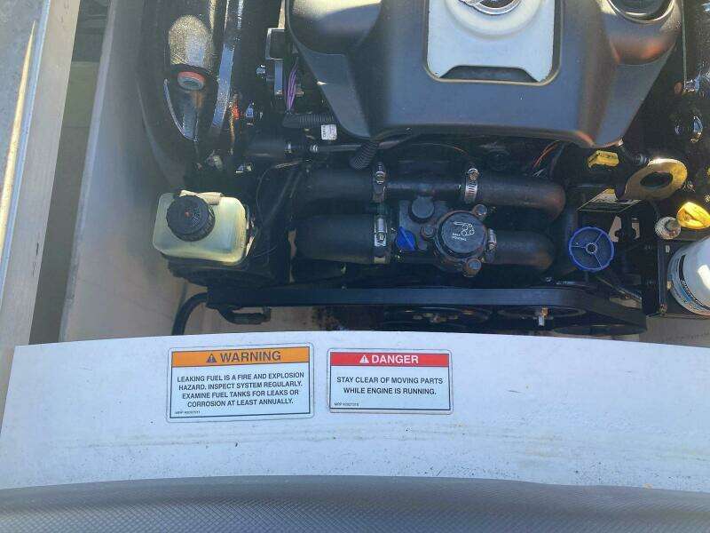 2012 Sea Ray 190 Sport