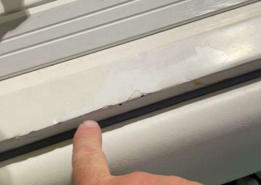 1990 Wellcraft Scarab 30 Cuddy