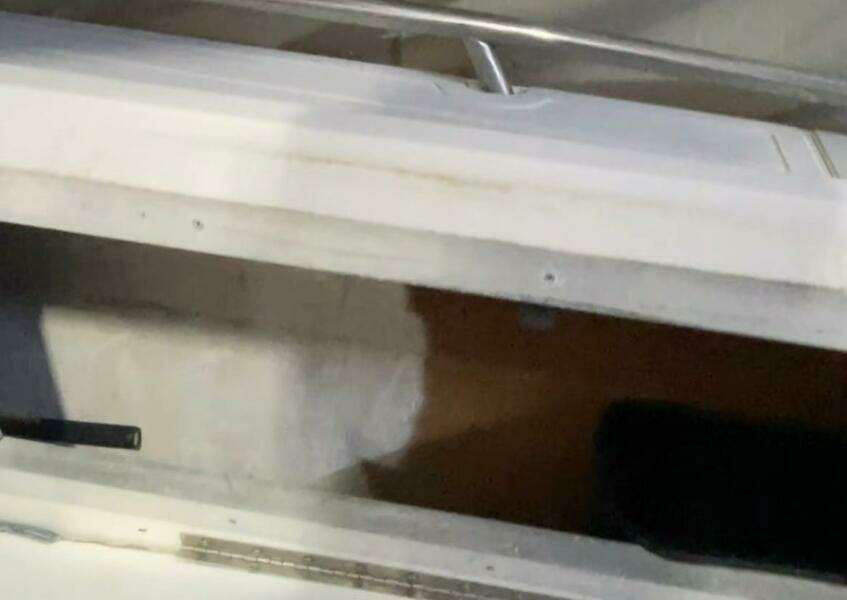 1990 Wellcraft Scarab 30 Cuddy