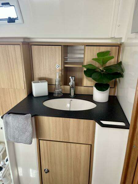 2011 Bavaria 36 Cruiser