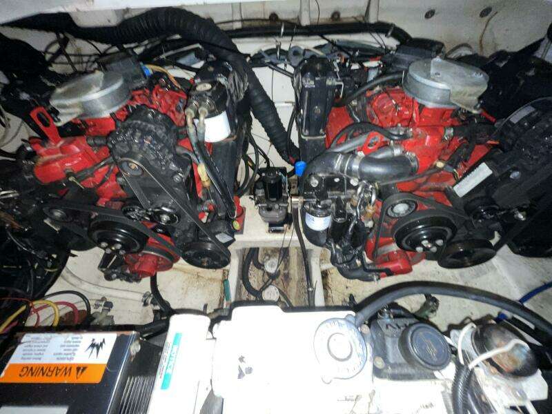 2005 Monterey 322 Cruiser