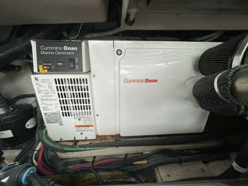 2010 Sea Ray 450 Sundancer