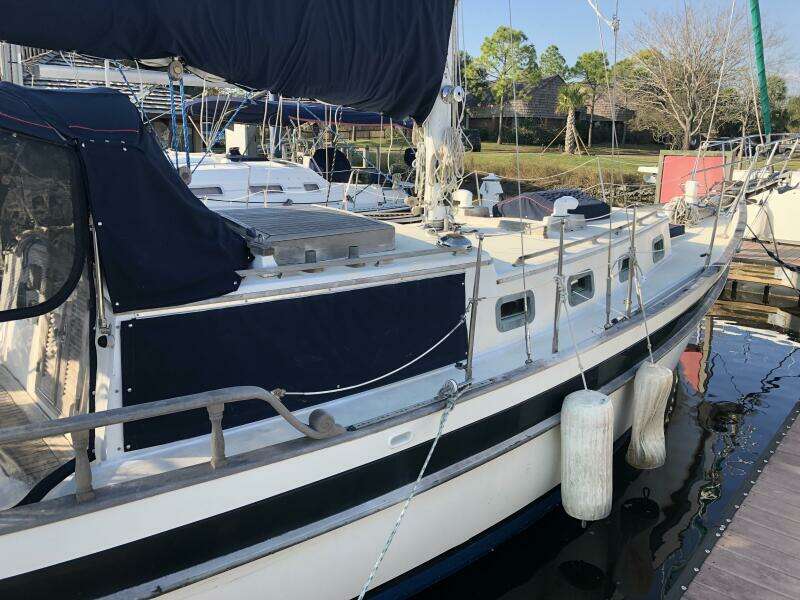 1987 Tayana Mariner 36