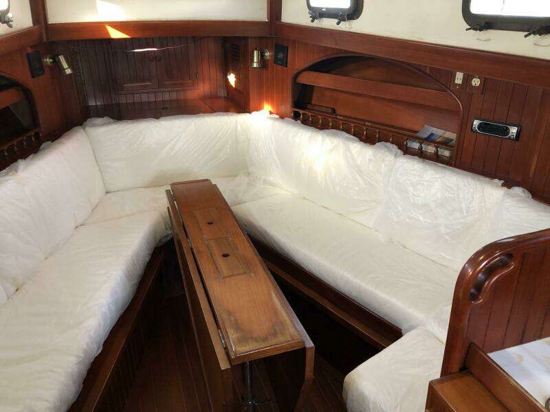 1987 Tayana Mariner 36