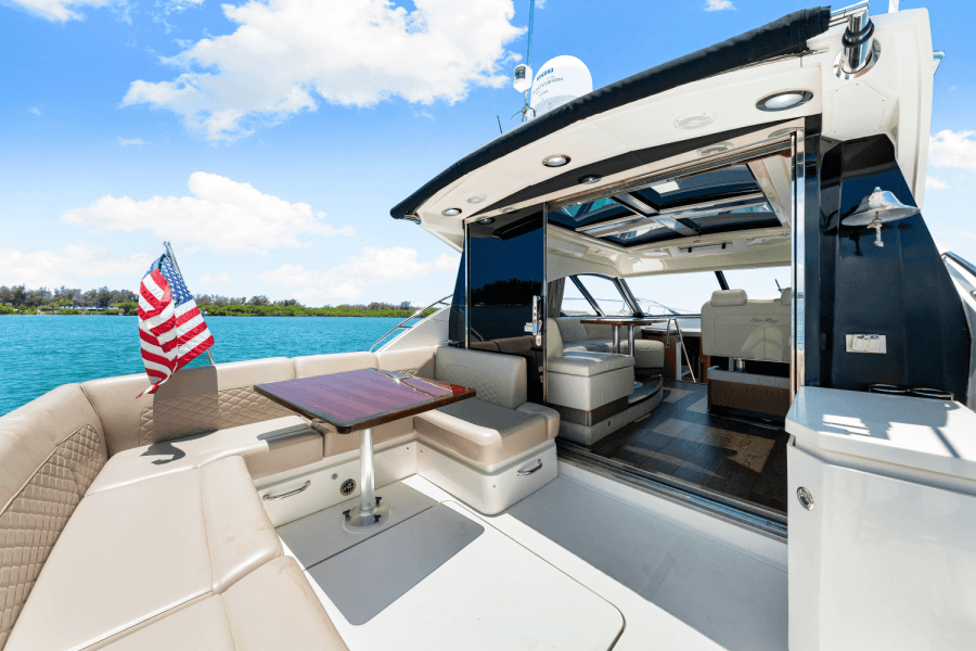 2017 Sea Ray 510 SUNDANCER