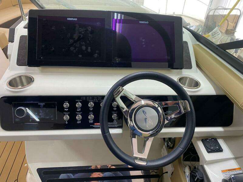 2019 Sea Ray 310 SLX