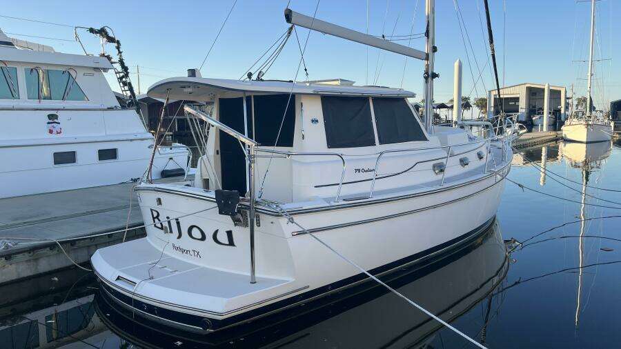 2008 Island Packet PY Trawler / Motorsailer