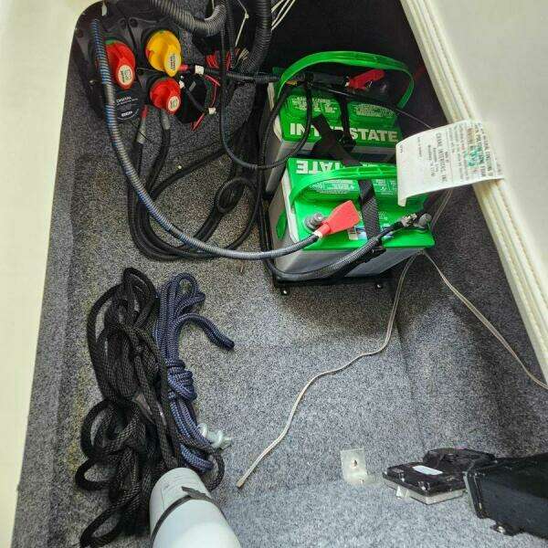 2016 Yamaha Boats 242 Limited E-Series