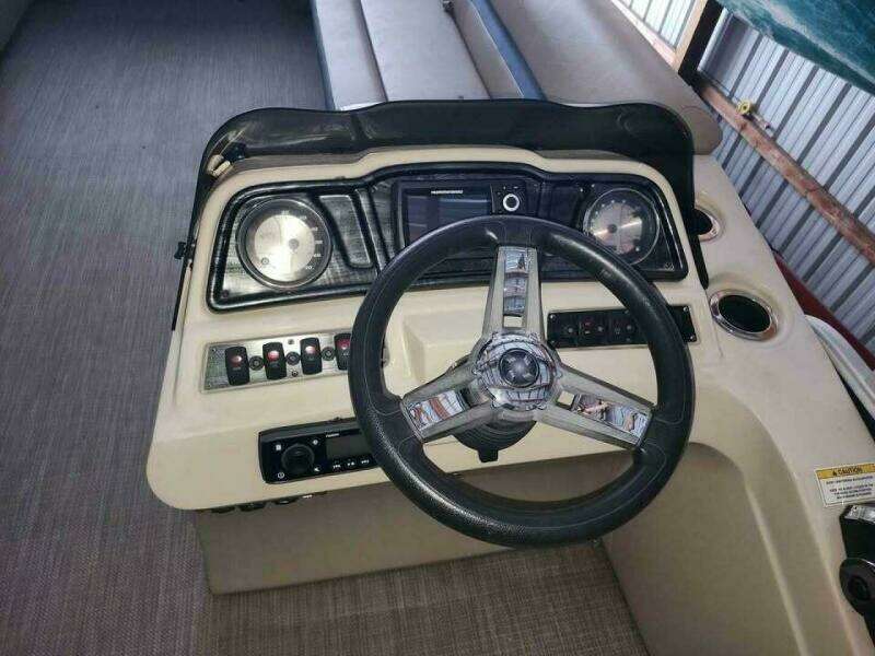 2021 Sweetwater 2286 C