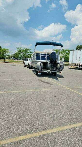 2021 Sweetwater 2286 C