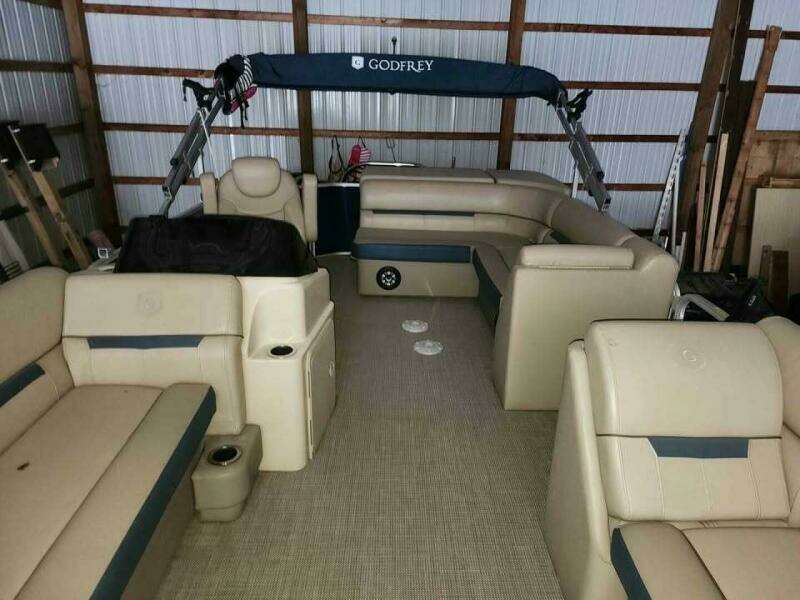 2021 Sweetwater 2286 C