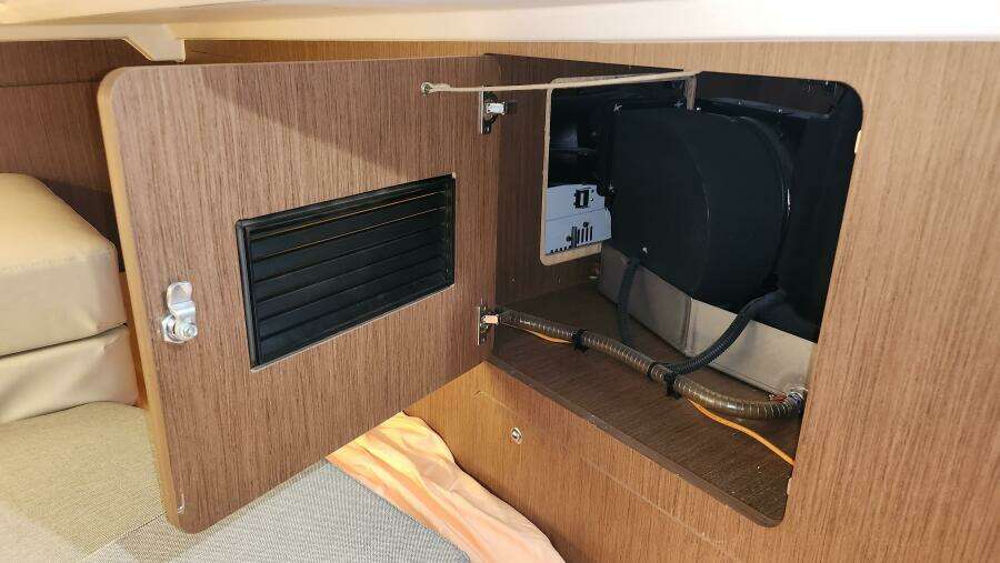 Beneteau Oceanis 46.1