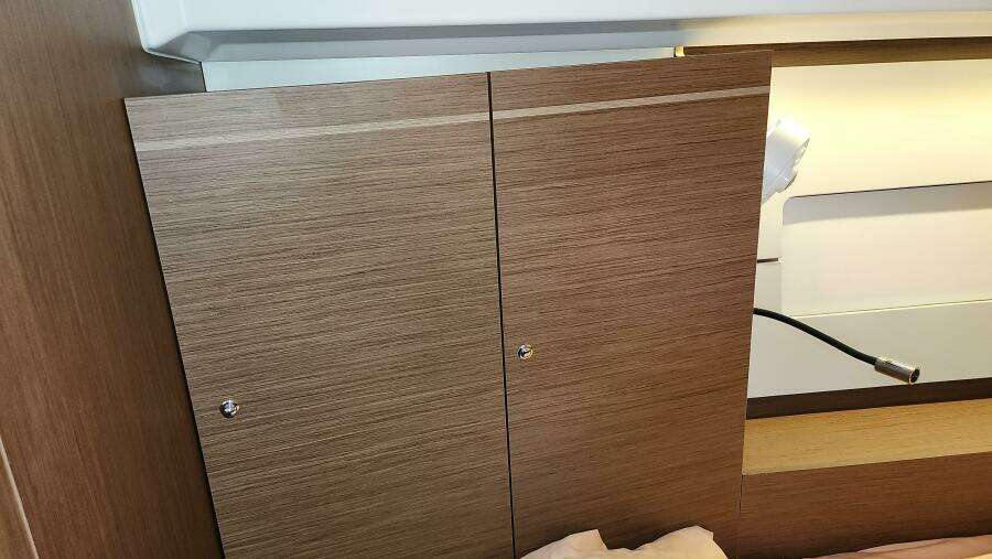 Beneteau Oceanis 46.1