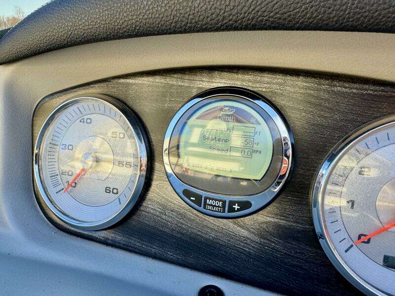 2016 Harris Grand Mariner 250 SLEC Tritoon