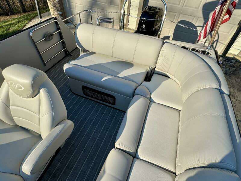 2016 Harris Grand Mariner 250 SLEC Tritoon