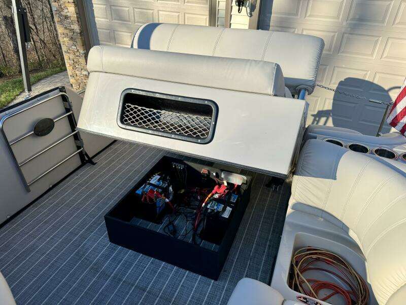 2016 Harris Grand Mariner 250 SLEC Tritoon