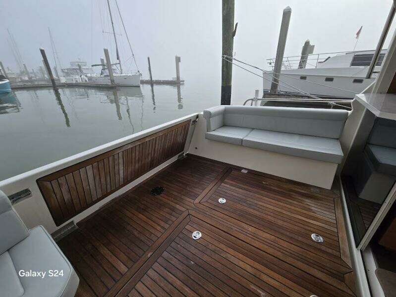 2022 Greenline 39 Hybrid