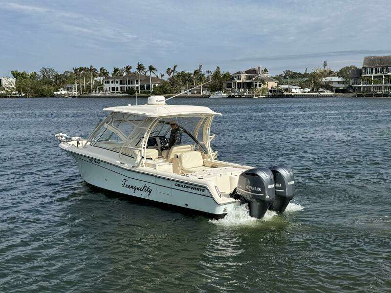 2021 Grady-White Freedom 285